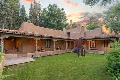 /international/us/3-sunset-drive-taos-nm-110101021157/