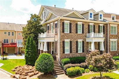 /international/us/6386-queens-court-trace-mableton-ga-110101004477/