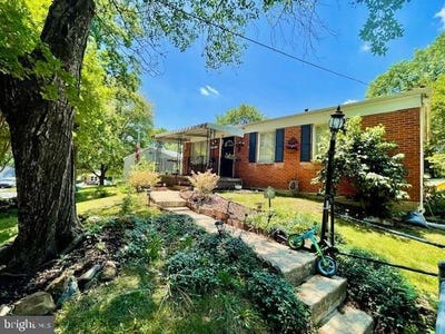 /international/us/5502-belva-place-lanham-md-110108236714/