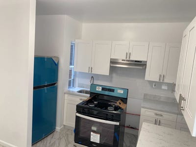 /international/us/155-lake-ave-yonkers-ny-110108059943/