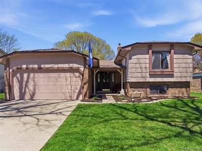 /international/us/1373-glenwood-drive-troy-mi-110107505753/