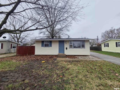 /international/us/1722-harrison-street-galesburg-il-110107318902/