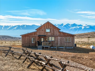 /international/us/375-double-d-road-stevensville-mt-110105933795/