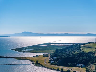 /international/us/201-sandy-beach-road-vallejo-ca-110107400653/