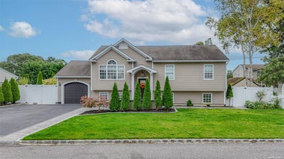 /international/us/35-lake-shore-drive-ronkonkoma-ny-110096112041/?lang=en