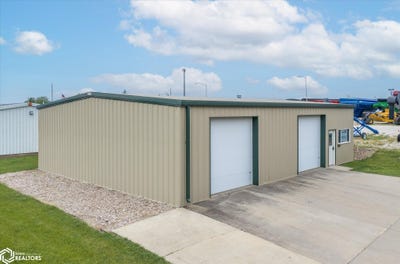 /international/us/2103-lincoln-avenue-harlan-ia-110108653035/?lang=id