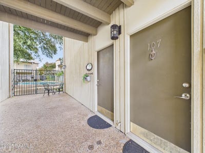 /international/us/1008-s-college-road-lafayette-la-110100966319/