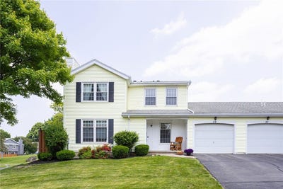 /international/us/29-rockhurst-drive-penfield-ny-110100160600/