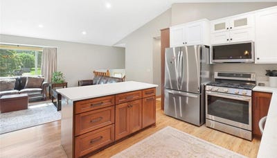 /international/us/3301-16th-avenue-anoka-mn-110100801368/?lang=en