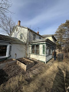/international/us/143-waukesha-rd-eagle-wi-110106567288/