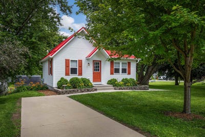 /international/us/306-bue-street-deerfield-wi-110109085164/