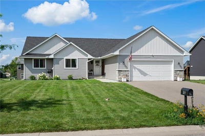 /international/us/364-bluebill-street-baldwin-wi-110101163091/