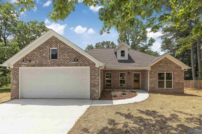 /international/us/139-skidmore-drive-nw-arab-al-110100077464/