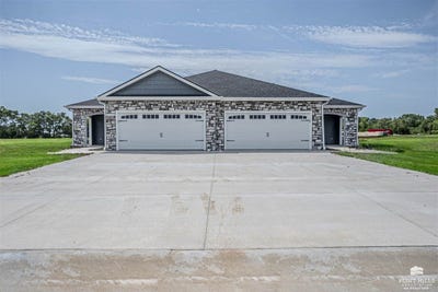 /international/us/1803-nw-17th-street-abilene-ks-110102003606/