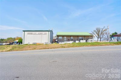 /international/us/145-moody-street-forest-city-nc-110108225947/