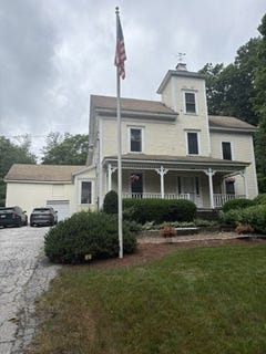 /international/us/761-grove-street-worcester-ma-110109082463/