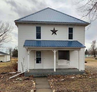 /international/us/102-e-madison-st-brighton-ia-110107016384/