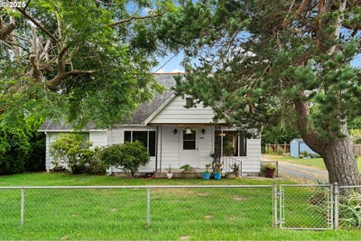 /international/us/472-7th-ave-hammond-or-110101140142/