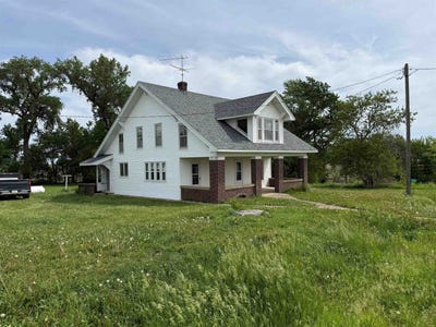 /international/us/1133-530th-street-cherokee-ia-110108343829/