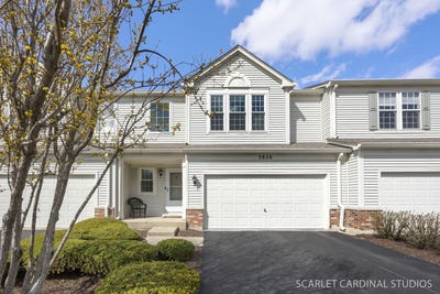 /international/us/2826-peachtree-circle-aurora-il-110107159159/
