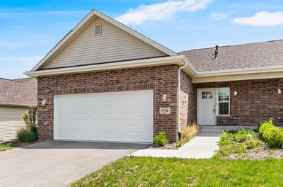 /international/us/934-arrowhead-drive-elwood-il-110108414070/