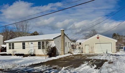 /international/us/20-bilo-avenue-winchester-nh-110105003693/
