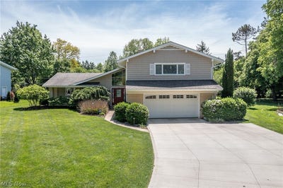 /international/us/24602-hawthorne-drive-beachwood-oh-110109765632/