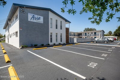 /international/us/115-w-seminole-avenue-melbourne-fl-110106478055/