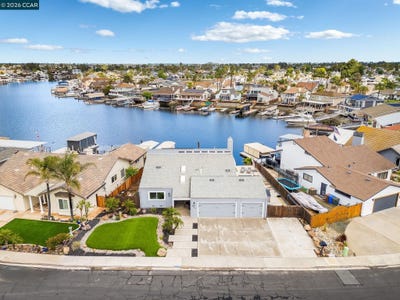 /international/us/4859-cabrillo-pt-discovery-bay-ca-110107516259/