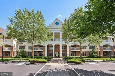 /international/us/3104-meridian-boulevard-warrington-pa-110108477461/