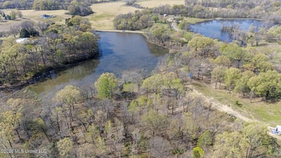 /international/us/4234-delta-view-road-lake-cormorant-ms-110106759452/