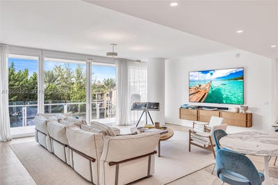 /international/us/9111-collins-ave-surfside-fl-110104185651/
