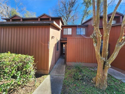/international/us/5823-sw-9-place-gainesville-fl-110105722111/