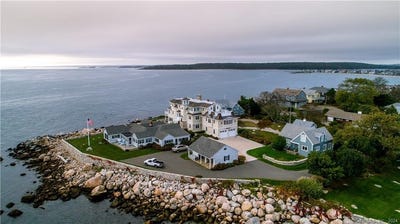 /international/us/10-weston-road-groton-ct-110102059383/