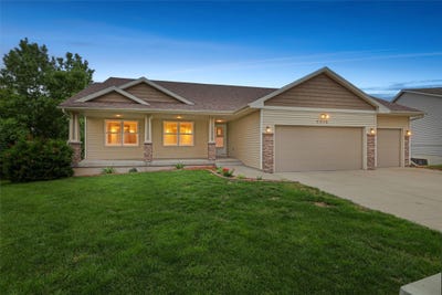 /international/us/3416-e-payton-avenue-des-moines-ia-110099819233/