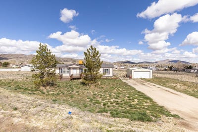 /international/us/924-spring-valley-parkway-spring-creek-nv-110107284526/