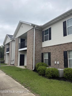 /international/us/2403-eden-street-pascagoula-ms-110108685575/