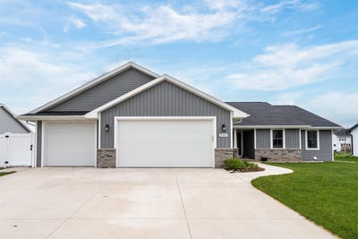 /international/us/n9332-mulholland-lane-appleton-wi-110099773224/