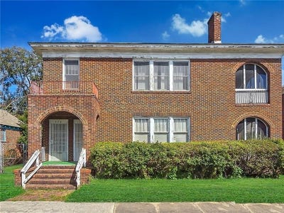 /international/us/726-e-40th-street-other-ga-110097980238/
