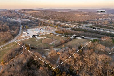 /international/us/wilson-st-fayetteville-ar-110096631836/