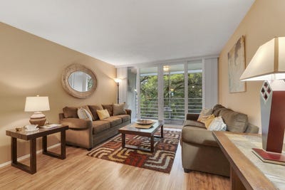 /international/us/9440-live-oak-place-davie-fl-110106761805/