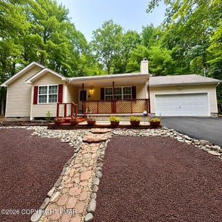 /international/us/2733-aspen-way-saylorsburg-pa-110119907034/