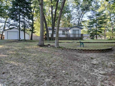 /international/us/2115-lake-road-national-city-mi-110101362469/?lang=en