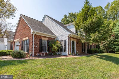 /international/us/12106-meadow-branch-way-fredericksburg-va-110120740487/