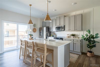 /international/us/15930-misty-blue-aly-midlothian-va-110096830973/