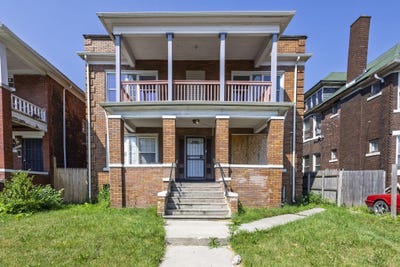 /international/us/1565-w-grand-detroit-mi-110108345211/