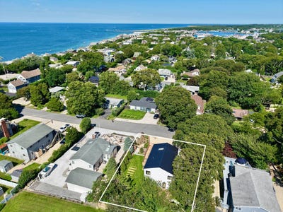 /international/us/22-tern-drive-montauk-ny-110110138090/