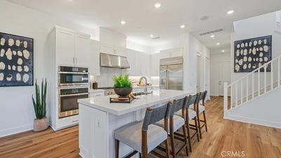 /international/us/1565-snowberry-place-montebello-ca-110109157820/