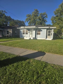 /international/us/921-carlton-street-mishawaka-in-110120459591/