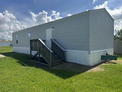 /international/us/583-i-10-mobile-village-lake-charles-la-110108495625/
